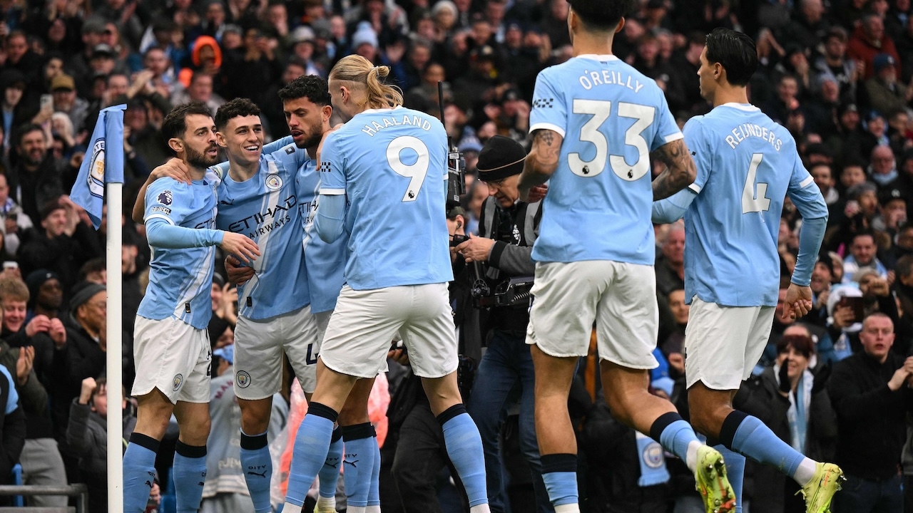 ผลบอลเมื่อคืน แมนซิตี้ เฉือน ลีดส์ สุดระทึก ขึ้นรองฝูงพรีเมียร์ลีก