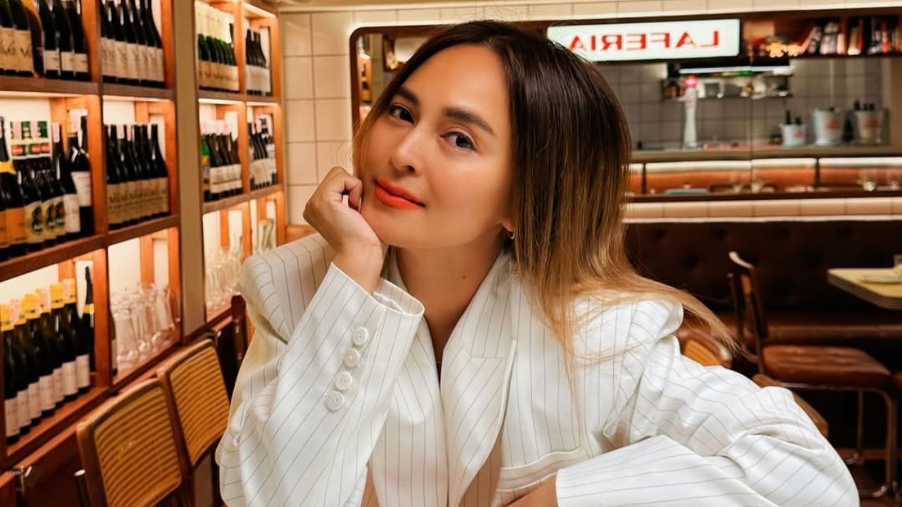 ผู้เสียหายไม่รอคุยกับ นานา ไรบีนา หอบหลักฐานพบตำรวจ รอลุ้นออกหมายจับหรือไม่พุธหน้า