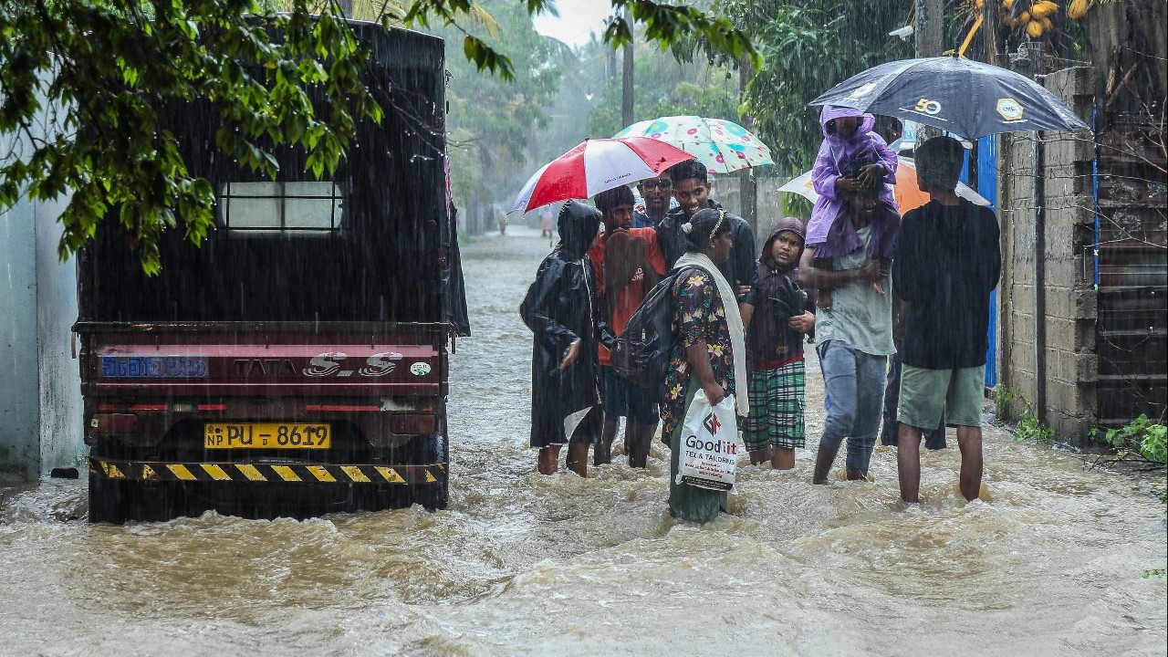 ศรีลังกาจมบาดาล ฝนตกหนัก ดินถล่ม คร่าชีวิตกว่า 40 ศพ