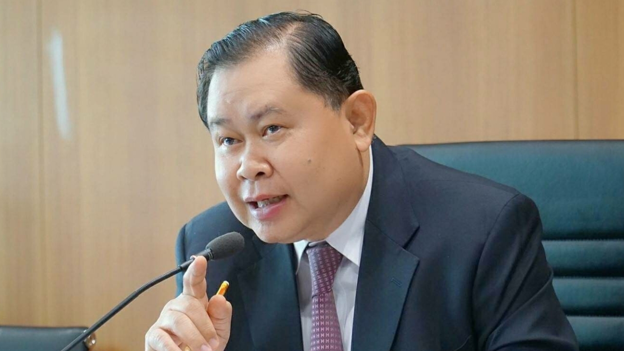 “ไชยา” แปลกใจ หาดใหญ่น้ำท่วม แต่นายกฯ จะไปหนองบัวลำภู  ด้าน “วรวัจน์” แนะรัฐบาลตั้งสติ อย่างง