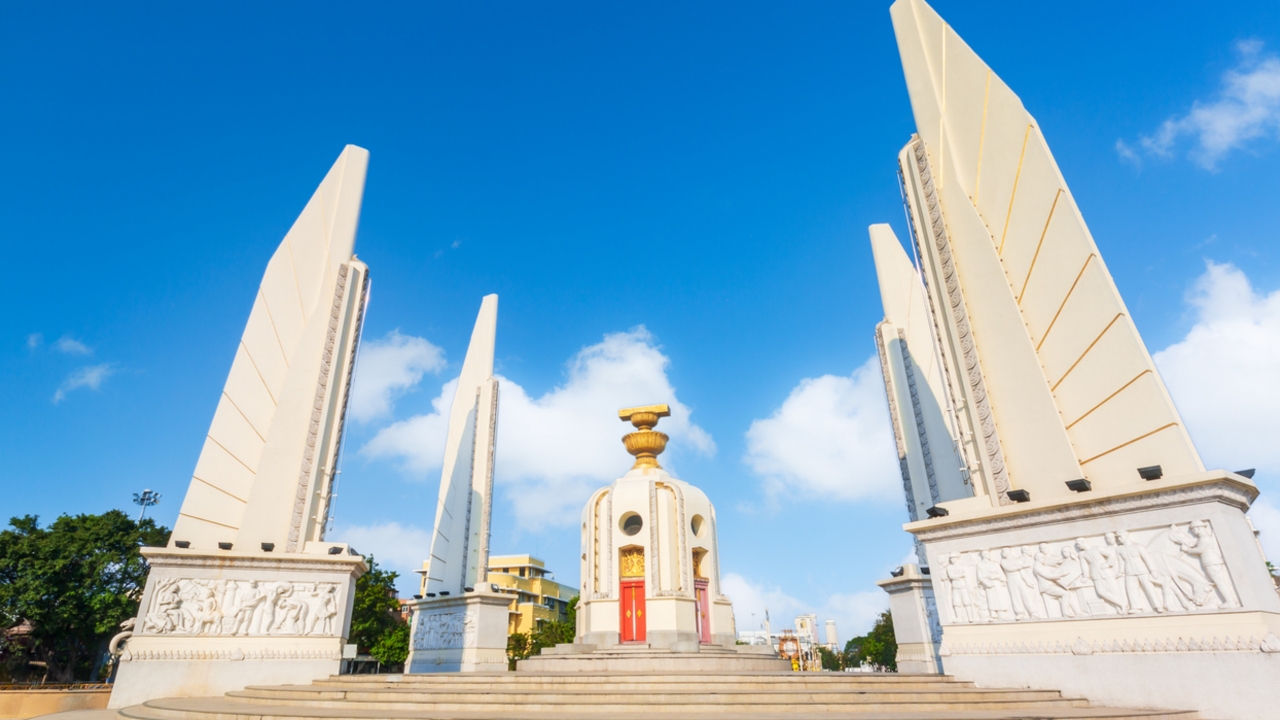 วันรัฐธรรมนูญ 10 ธันวาคม ของทุกปี ประวัติที่มาวันรัฐธรรมนูญ สรุปครบที่นี่