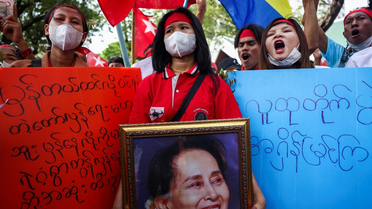 รัฐบาลทหารพม่าประกาศอภัยโทษกว่า 8,600 คน ก่อนการเลือกตั้ง