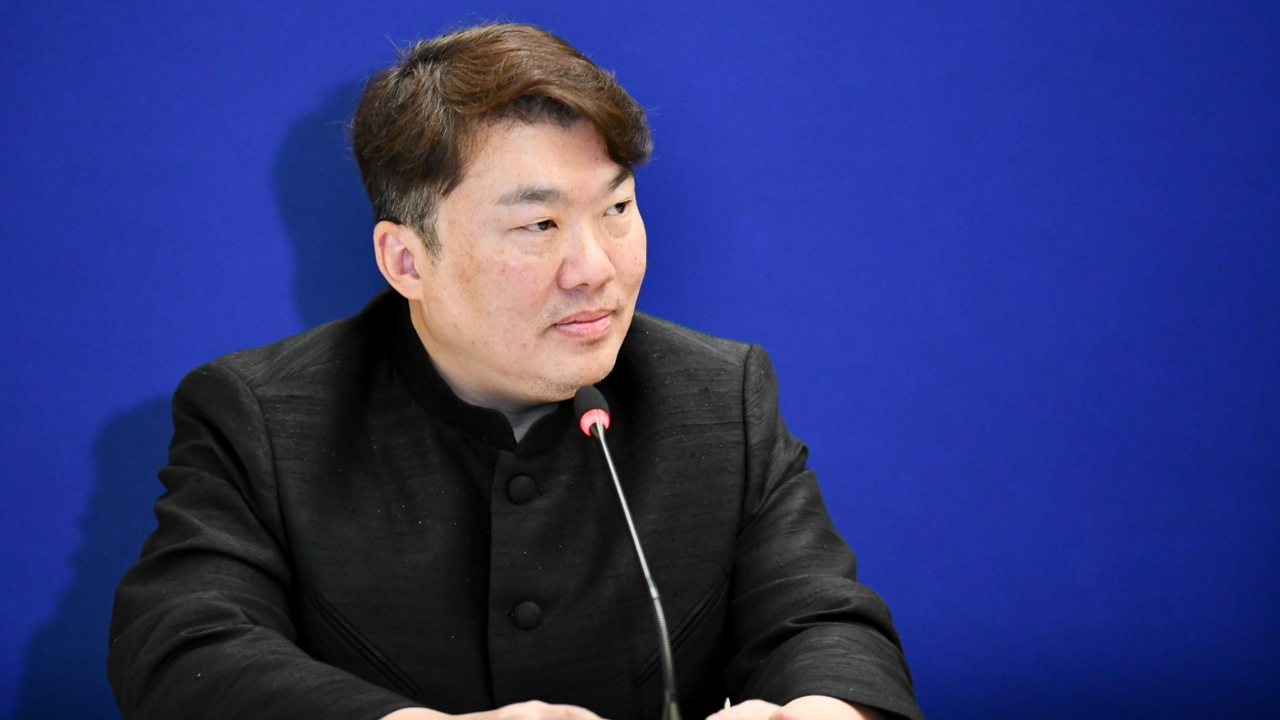 “สิริพงศ์” ยัน รัฐบาลไม่ล่าช้าช่วยน้ำท่วม สั่งอพยพแล้วแต่ประชาชนบางส่วนไม่ยอมออก 