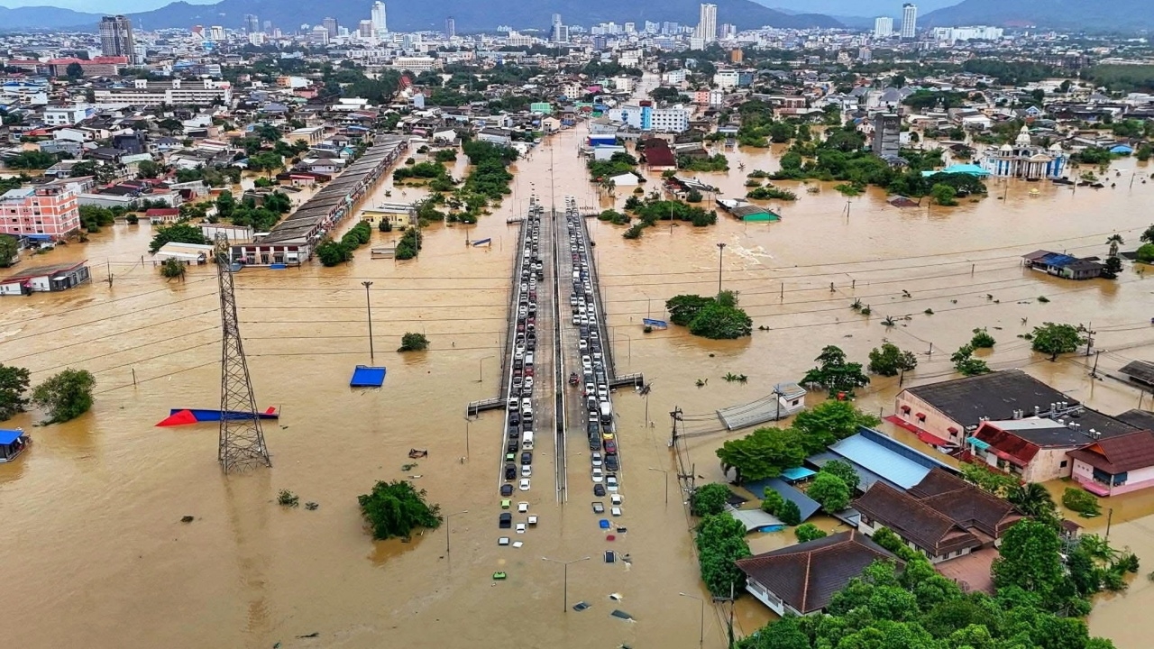SWOC กรมชลประทาน เปิดข้อมูลคาดการณ์ระดับน้ำ "คลองอู่ตะเภา" อ.หาดใหญ่ จ.สงขลา