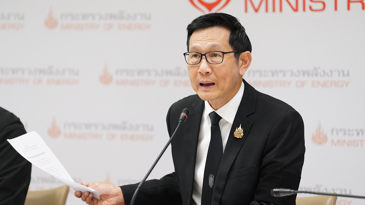 เร่งฟื้นฟูน้ำท่วมใต้ "พลังงาน" ยันขนส่งเชื้อเพลิงไม่สะดุด ส่งทีมลงพื้นที่ช่วยเหลือใกล้ชิด