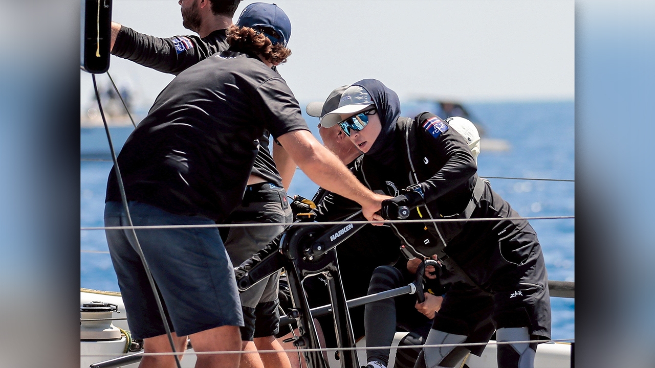 ทรงพระปรีชา "เรือใบวายุ" คว้าอันดับ 1 "ราชินี" ทำหน้าที่เนวิเกเตอร์ ในการแข่ง "ภูเก็ตคิงส์คัพฯ"