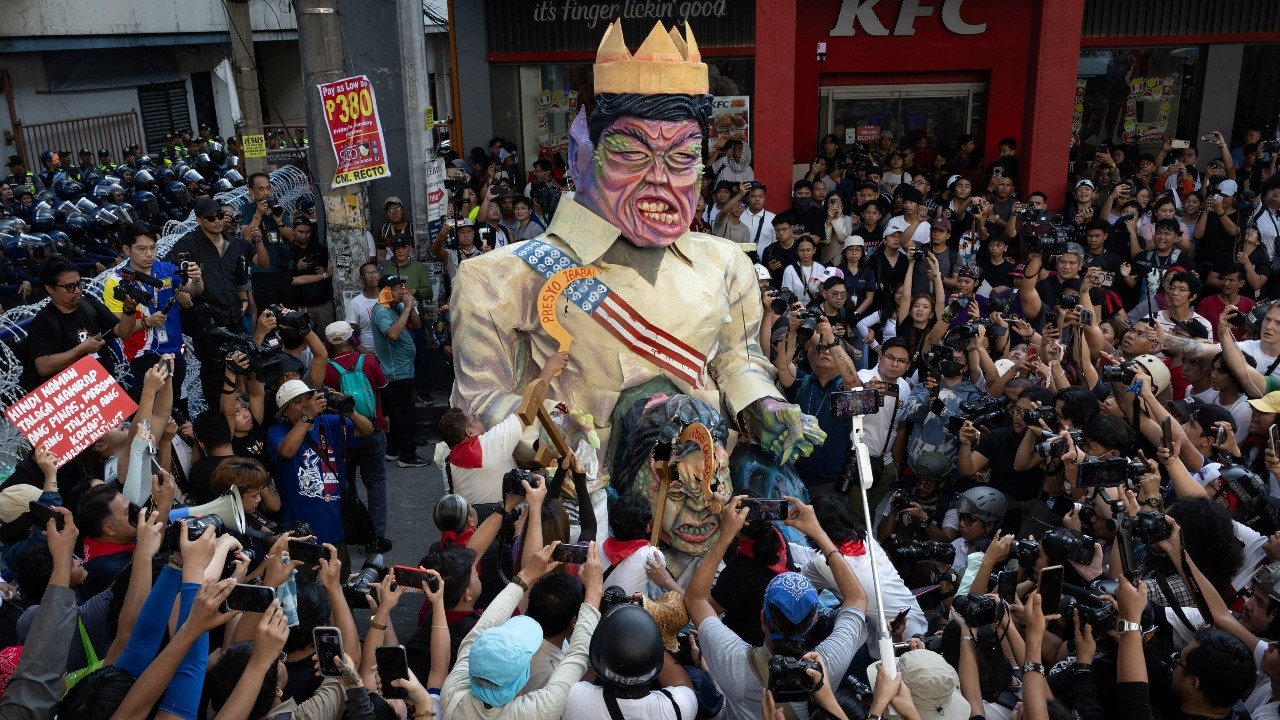 ฟิลิปปินส์ประท้วงใหญ่ เหตุทุจริตโครงการป้องกันน้ำท่วม จี้เอาผิด สส.-เจ้าหน้าที่ระดับสูง