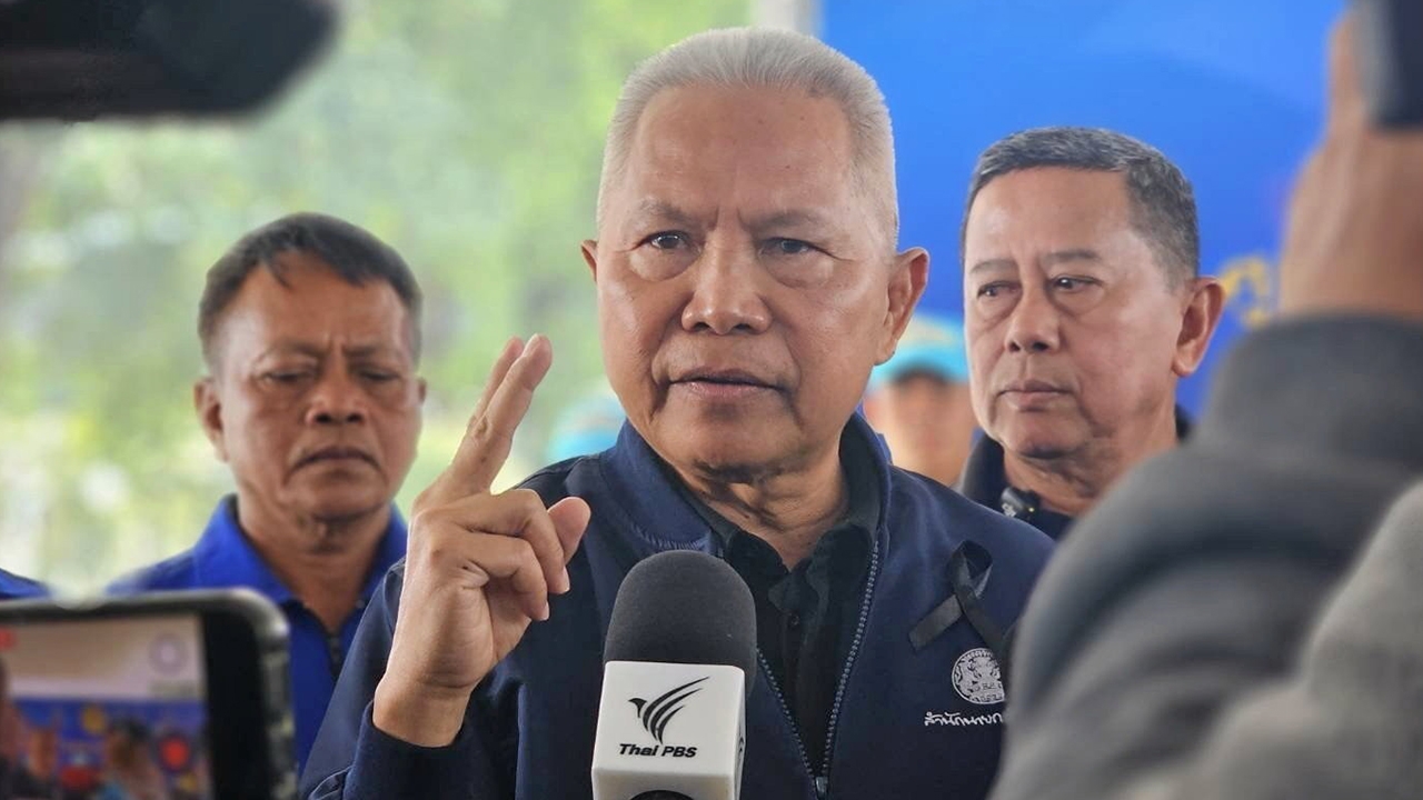 ท้ายื่นอภิปรายปุ๊บ "ยุบสภา" ทันที "โสภณ" ชี้ไม่สนกระแส "อนุทิน" ลดลงฮวบฮาบ