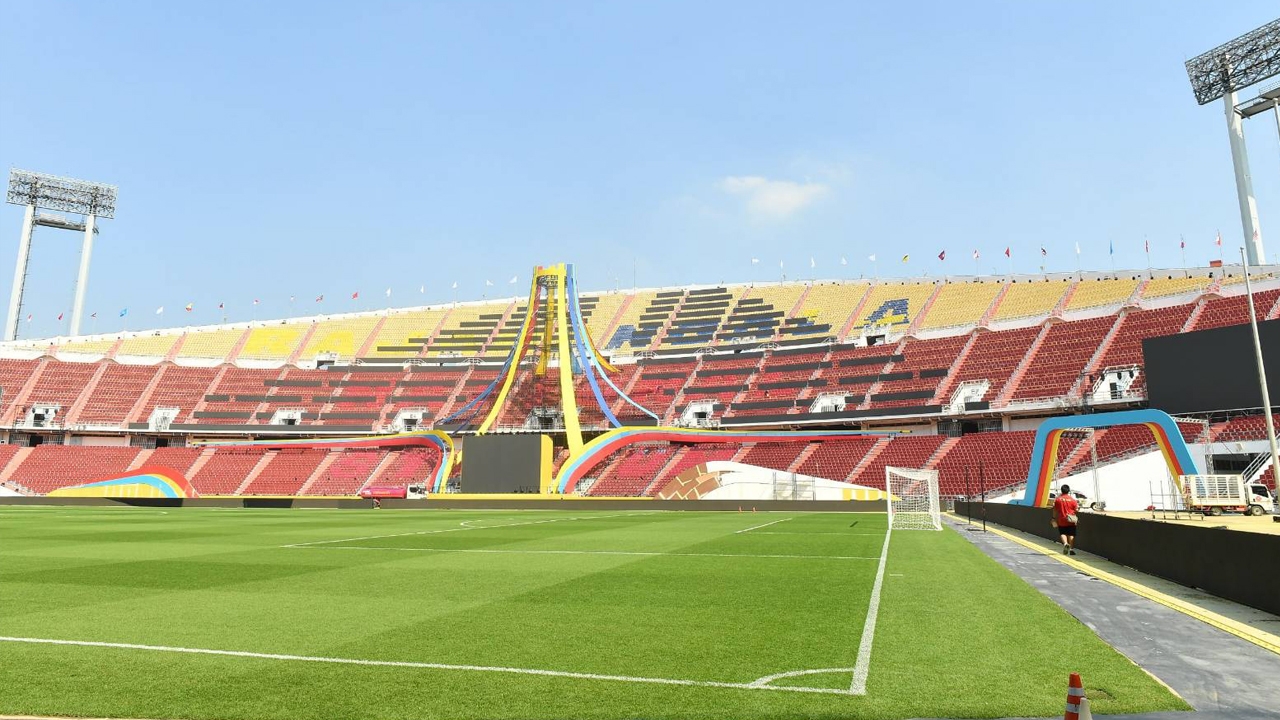 ภูมิแพ้กรุงเทพ "ทีมเต็งแชมป์" เจอรถติดหนัก เปลี่ยนแผนซ้อมก่อนแข่งฟุตบอลซีเกมส์ 2025