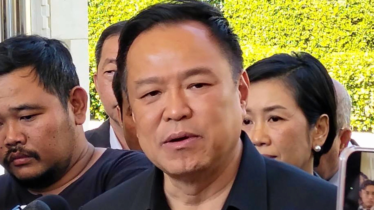 วิเคราะห์การเมือง : “คิวแฝง” เกินธรรมชาติ