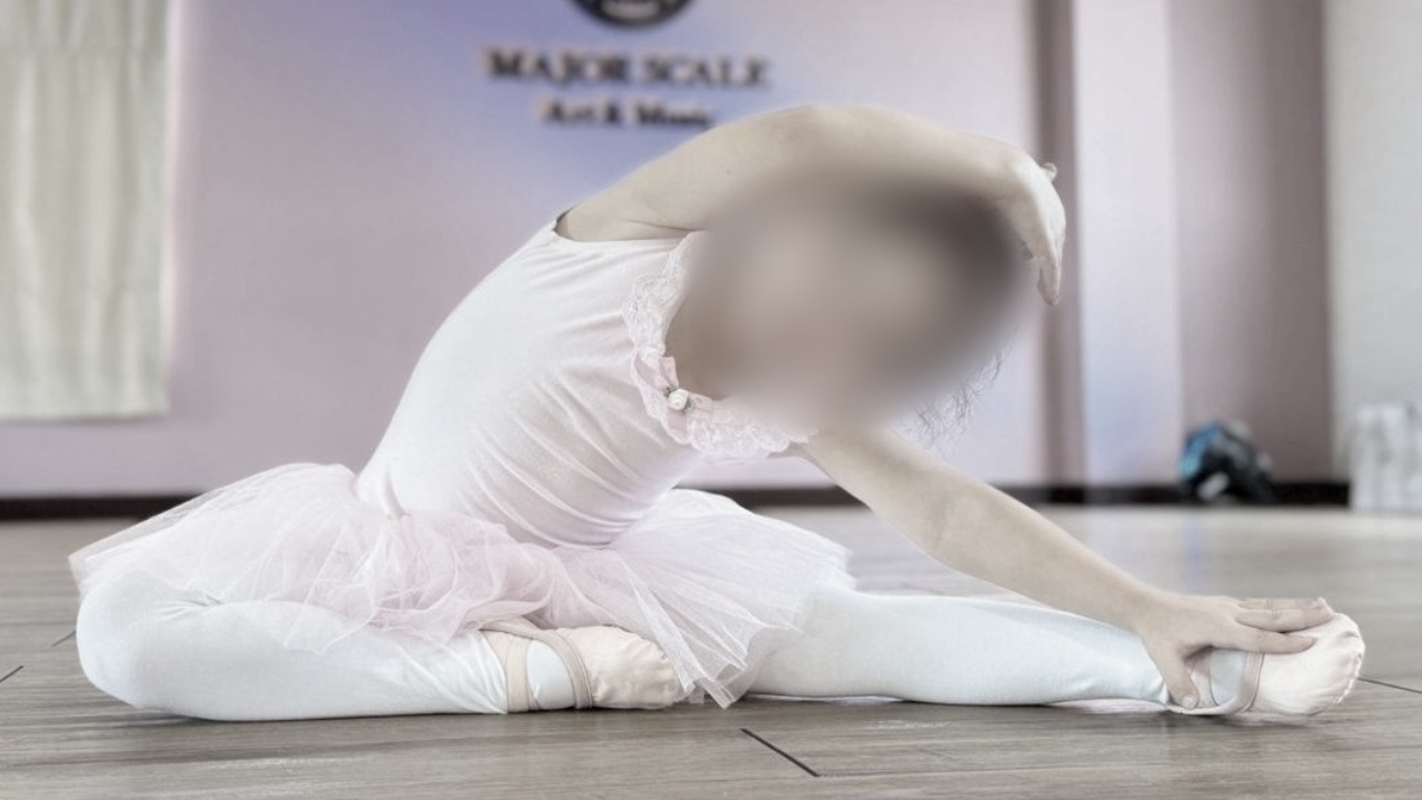 แม่ยังทำใจไม่ได้ สูญเสียลูกสาว 4 ขวบ หลุดจากมือ ตอนเรือคว่ำ เหตุน้ำท่วมหาดใหญ่