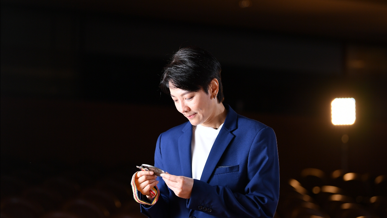 Exclsuive สุจิตรา เอกมงคลไพศาล เส้นทางสู่เหรียญทองซีเกมส์ เริ่มต้นจาก 'การตีแบดหน้าบ้าน'