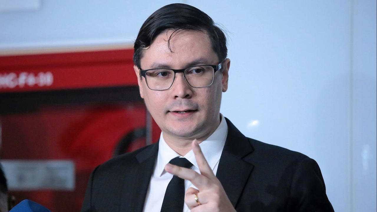 กมธ. ความมั่นคง เชิญนายกรัฐมนตรี - ไชยชนก พร้อม เลขาธิการ ป.ป.ง.แจงจัดการสแกมเมอร์