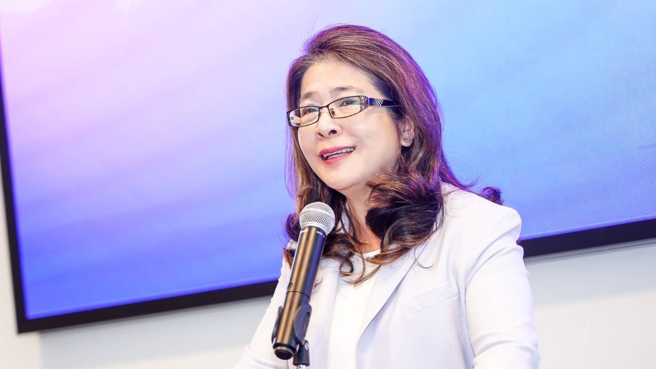 “สุดารัตน์” ชี้ ทุนดำ-สแกมเมอร์รุกคืบยึดการเมืองไทย จี้รัฐบาลเร่งปราบปราม