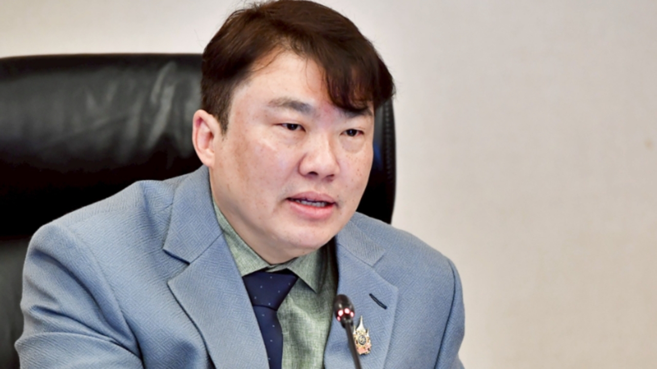 นายกฯ สั่งทุ่มกำลังสนับสนุน “คนละครึ่งพลัส” ชวนร้านค้า/OTOP ลงทะเบียน