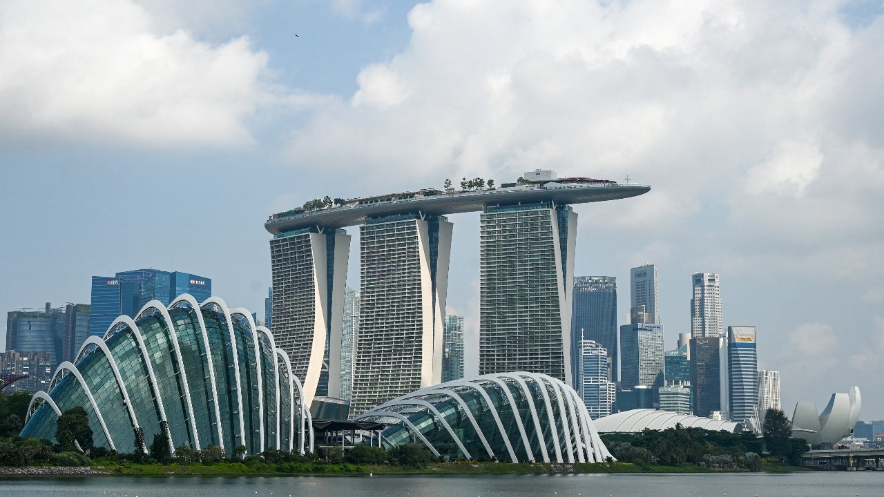 คืบหน้าเพลิงไหม้ “มารินา เบย์ แซนด์ส” สิงคโปร์ พบต้นเพลิงจากงานเชื่อมโลหะ ไม่มีผู้บาดเจ็บ