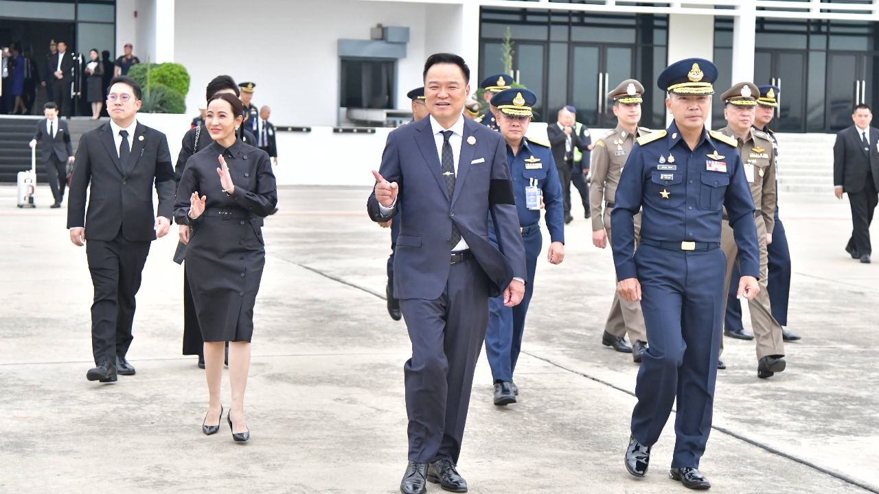 “อนุทิน” บินร่วมประชุมเอเปคที่เกาหลี เตรียมขายข้าวให้จีน 5 แสนตัน