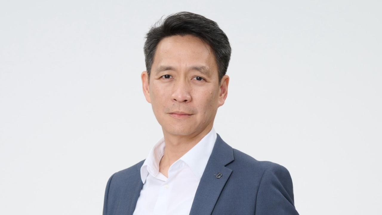 AIS แต่งตั้ง "ปรัธนา ลีลพนัง" นั่ง CEO คนใหม่ มีผล 3 พ.ย. 68