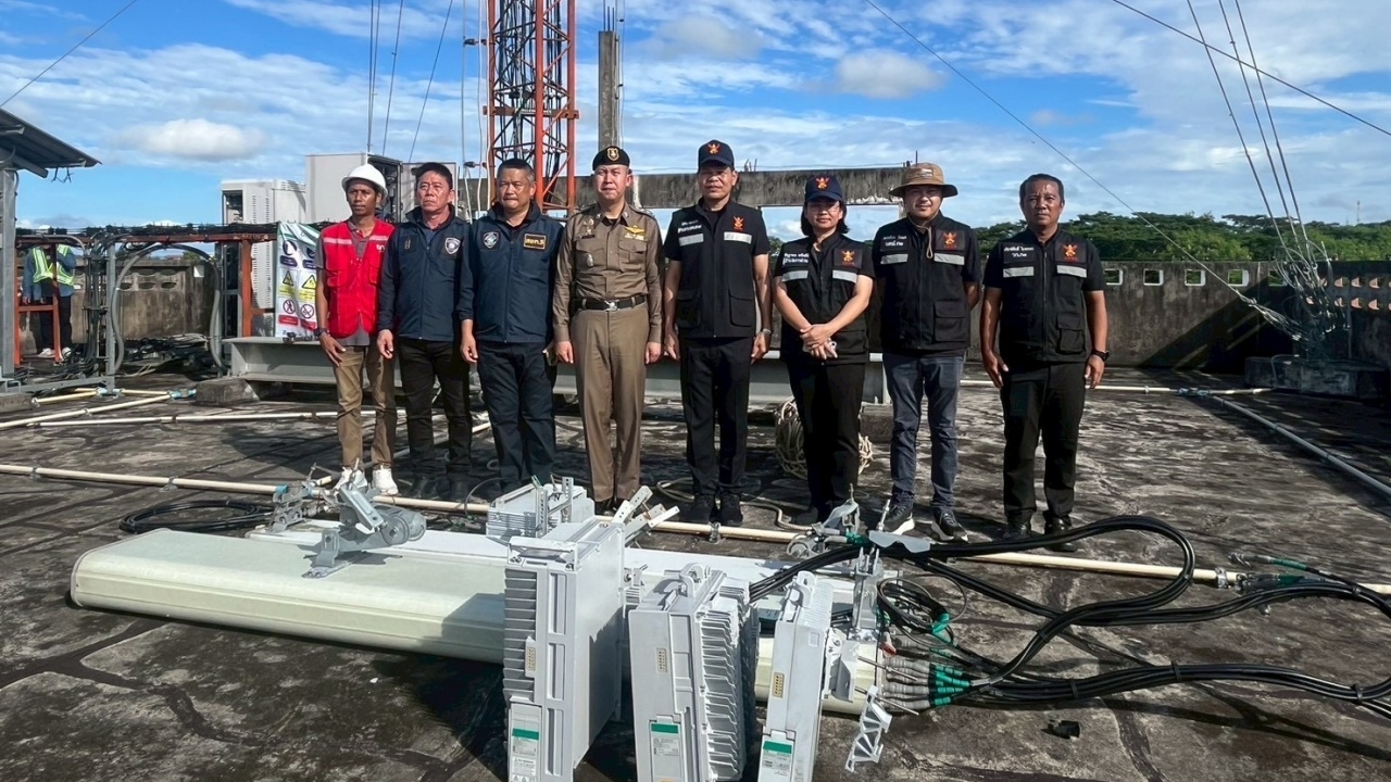 เปิดปฏิบัติการ ล้มเสาสัญญาณอินเทอร์เน็ต ชายแดนไทย-มาเลเซีย ตัดวงจรแก๊งคอลฯ