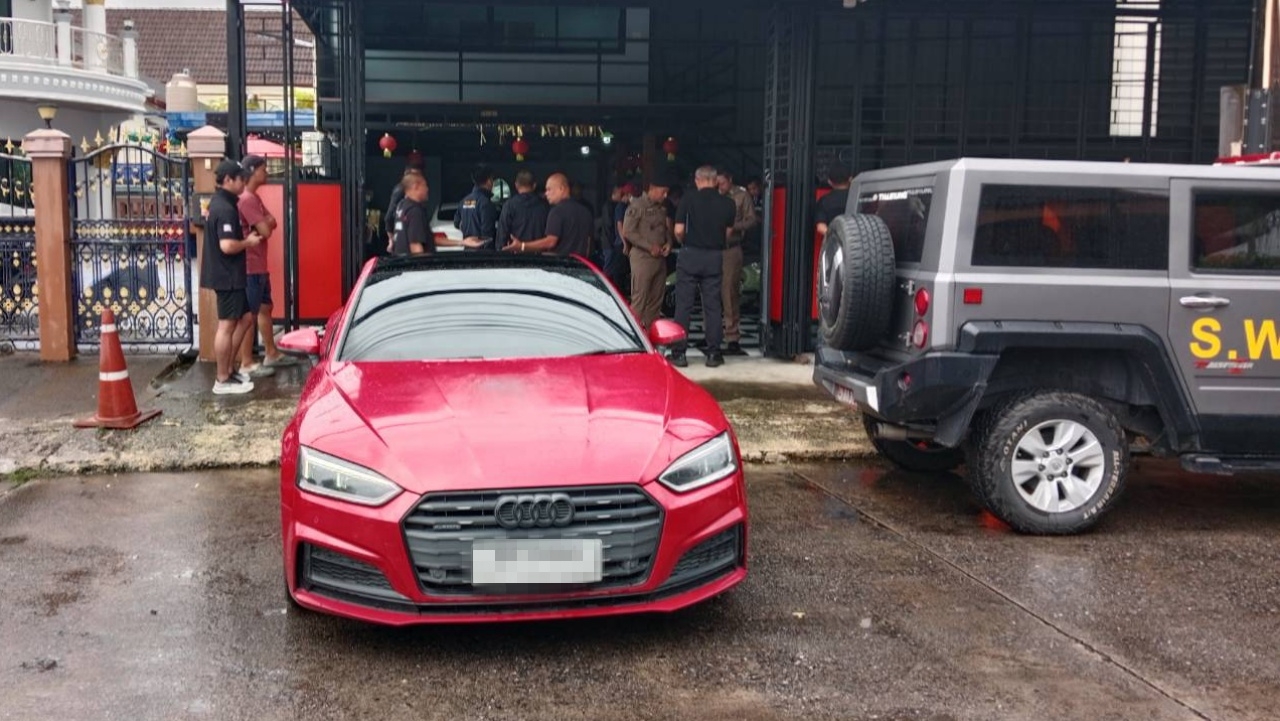 รวบ “แบงค์ ยูฟ่าเรด” เจ้าของเว็บพนัน พร้อมแอดมิน ซุกบ้านหรูที่ภูเก็ต