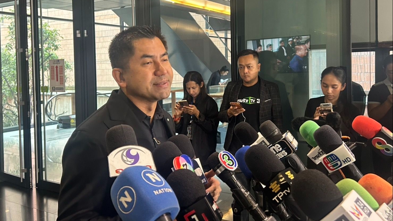 "บิ๊กโจ๊ก" ปะทะคารมเดือดอดีตคณบดีนิติ จุฬาฯ ปมโกงข้อสอบ