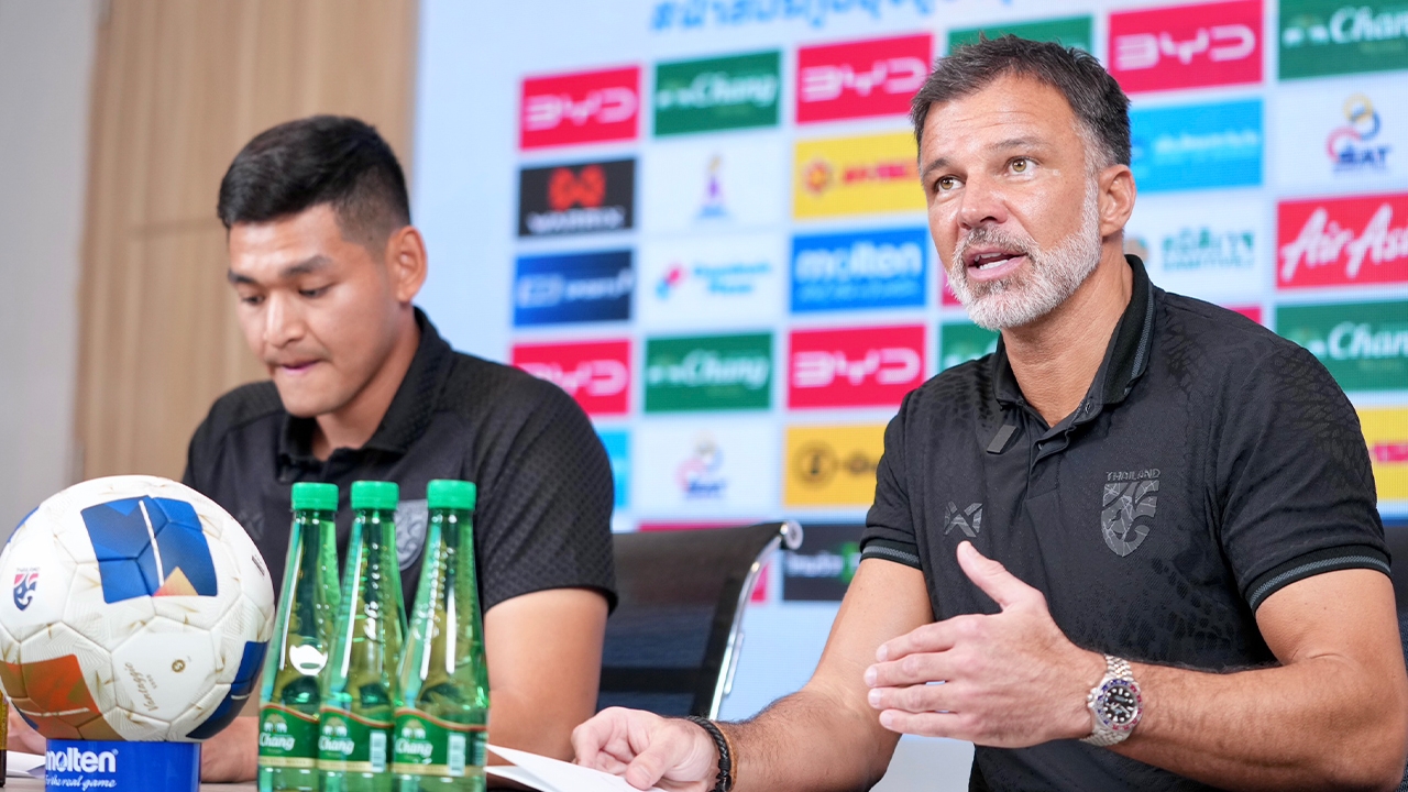 "ฮัดสัน" พูดตรงๆ ถึงแฟนบอลไทย หลังรับงานกุนซือทีมชาติไทย แทน "อิชิอิ" ที่ถูกปลด