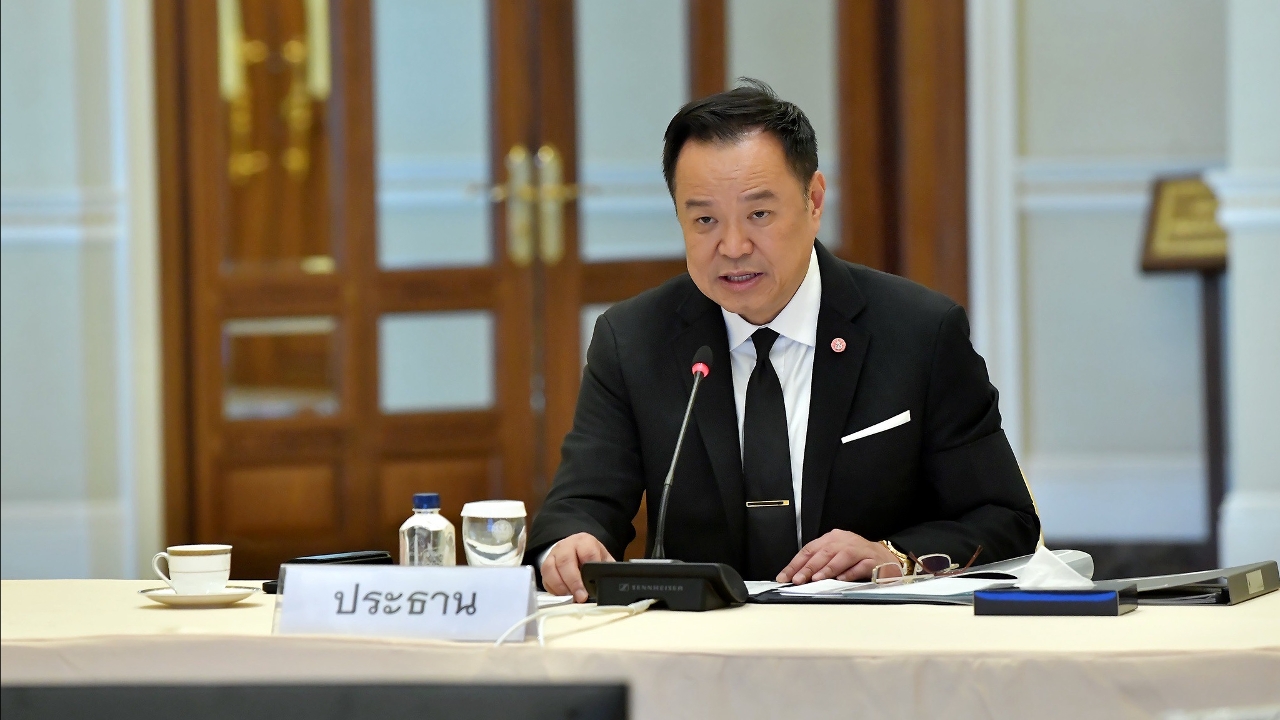 รัฐยันเดินหน้าเจรจาการค้าสหรัฐฯ เคาะ 2 มาตรการอัดฉีดผู้ประกอบการเพิ่มขีดความสามารถ