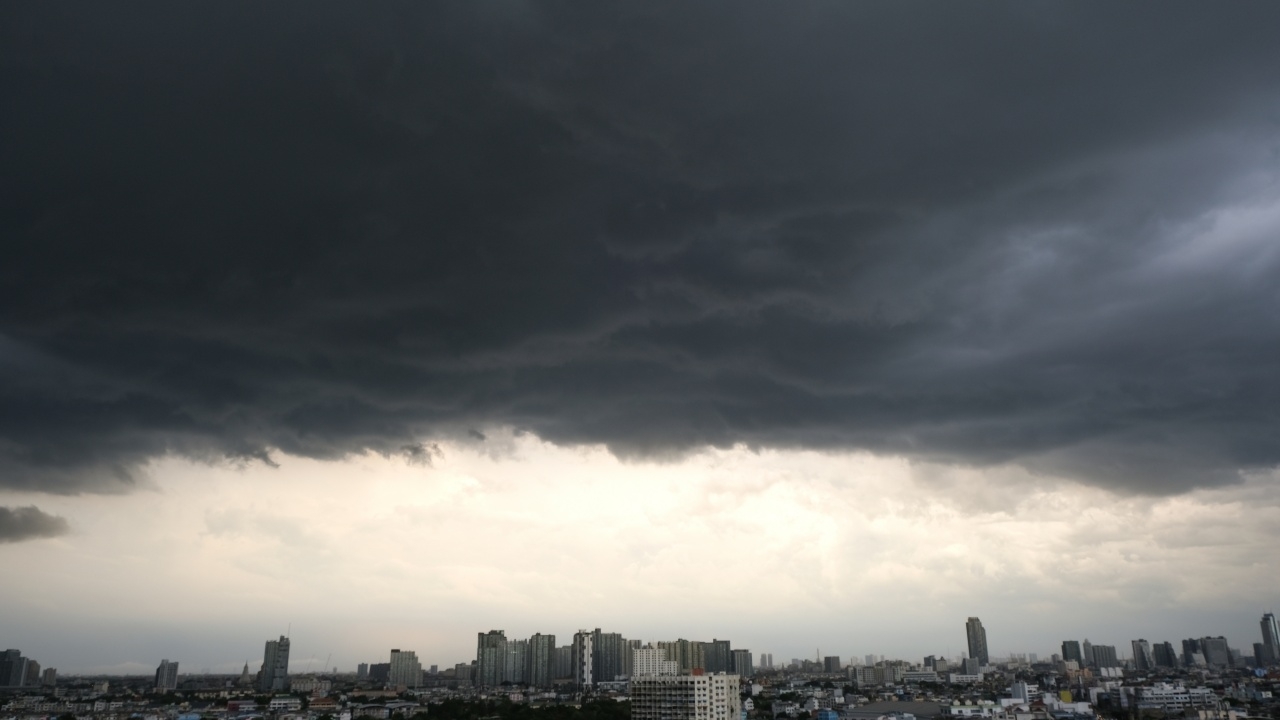 ประกาศฉบับ 2 เตือนพายุ "คัลแมกี" ไทยฝนตกหนักมาก เช็กจังหวัดที่ได้รับผลกระทบ