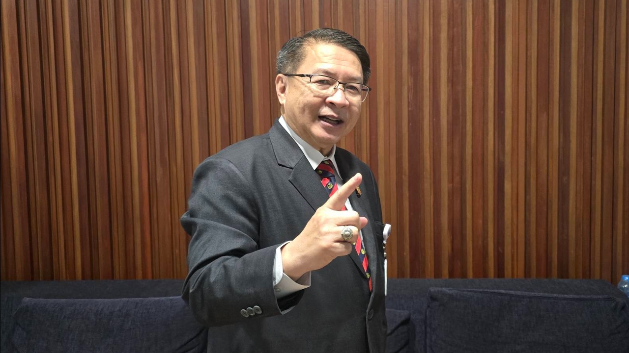 สว.บี้นายกฯ ตอบกระทู้ปราบทุนเทา เค้นถามความคืบหน้าเอาผิดเจ้าหน้าที่รัฐ - นักการเมืองแก๊งสแกมเมอร์