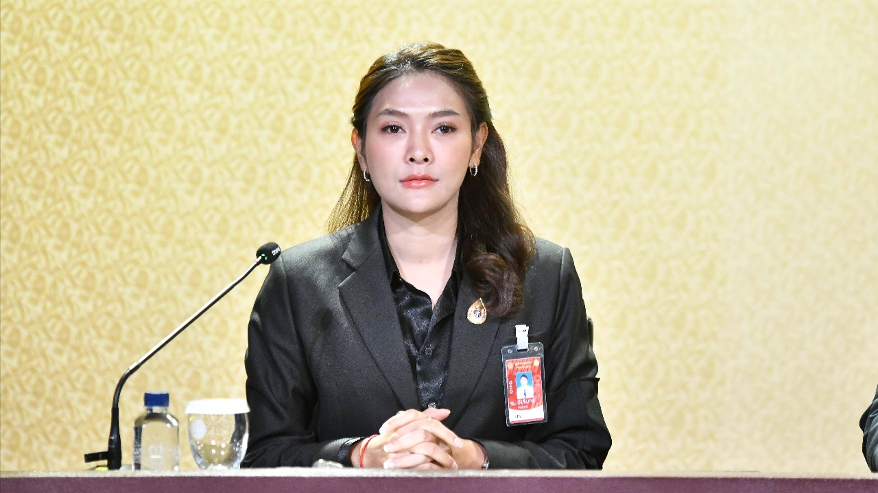 รัฐบาลเชิญชวนประชาชนสืบสานประเพณีลอยกระทง 2568 อย่างปลอดภัย