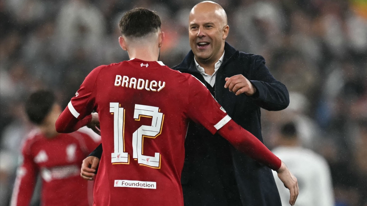 "สล็อต" พูดตรงๆ ถึง 2 แข้ง "มาดริด" หลัง "ลิเวอร์พูล" ชนะใน UCL คว้าชัย 2 นัดติด