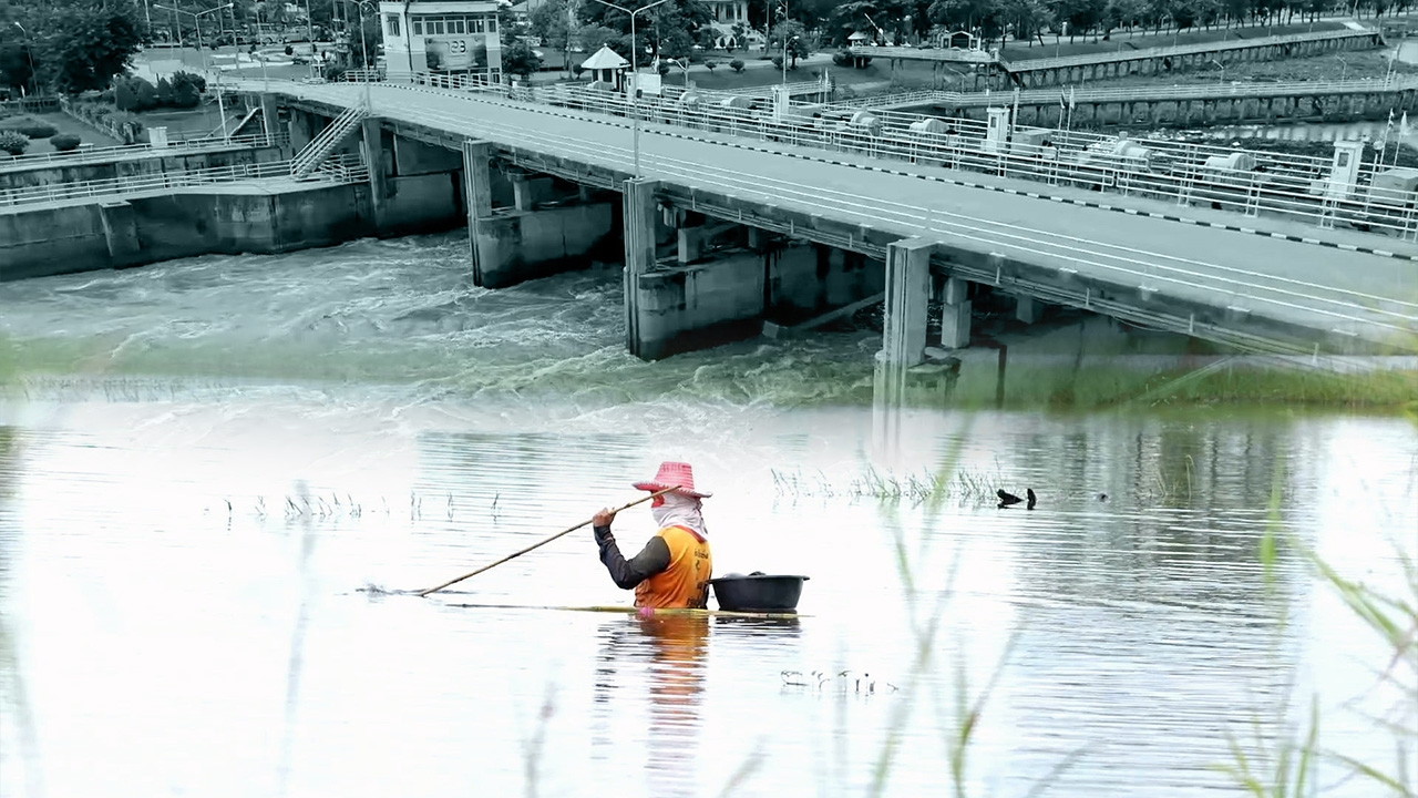 เขื่อนเจ้าพระยาวิกฤต พายุคัลแมกี ถล่มซ้ำ คาดฝนตกต่อเนื่อง5 – 10 พ.ย. 68