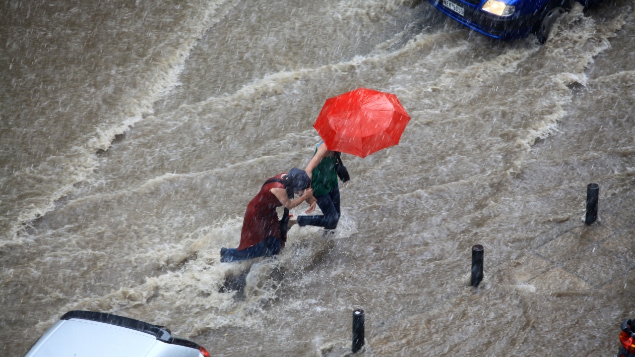 เตือนจังหวัดเสี่ยง เฝ้าระวัง "น้ำท่วมฉับพลัน น้ำป่าไหลหลาก" ช่วง 7 – 10 พ.ย.