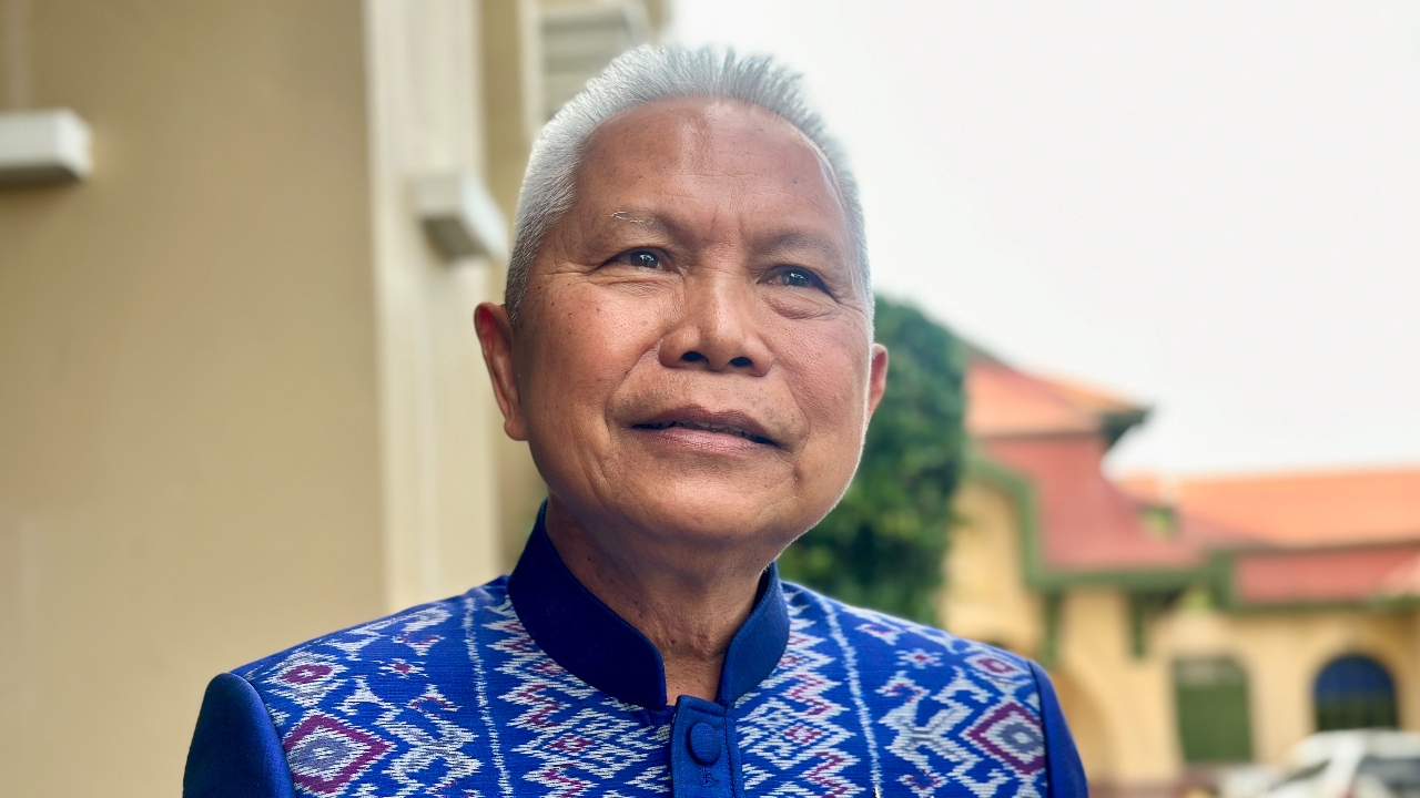 “โสภณ” เชื่อ “วรภัค” ลาออก รมช.คลัง ไม่กระทบรัฐบาล ลั่น 4 เดือนอยู่ได้ ถ้าเขาให้อยู่