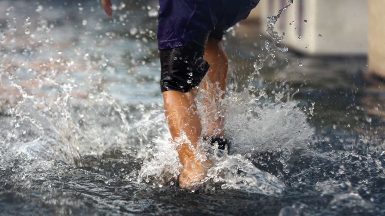 ปภ. เตือน 15 จังหวัด เฝ้าระวังน้ำท่วมฉับพลัน น้ำป่าไหลหลาก 23-26 ต.ค.นี้