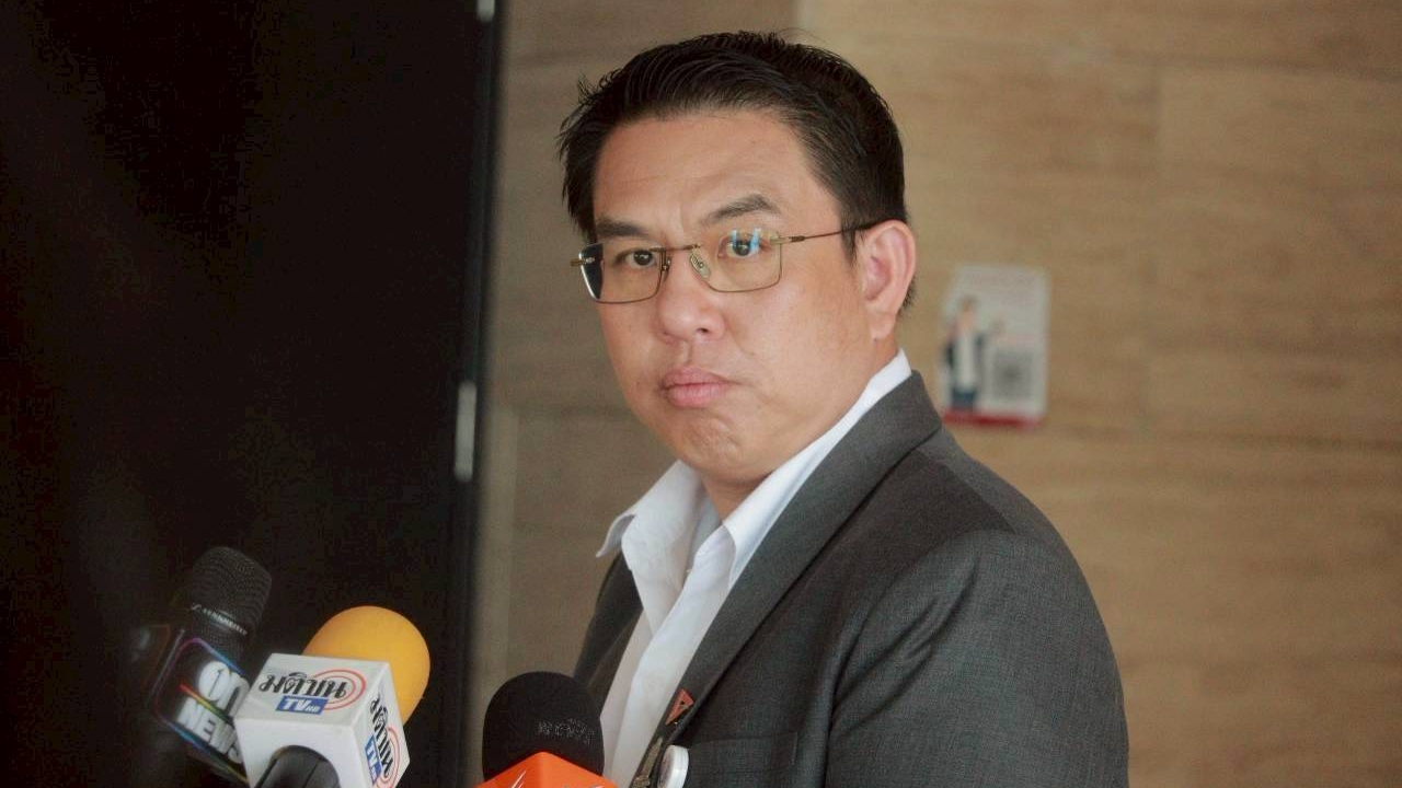 “วิโรจน์” จี้ “อนุทิน” ร่วมมือองค์กรต่างประเทศทลายแก๊งคอลเซ็นเตอร์ในกัมพูชา จัดการเงินสกปรก