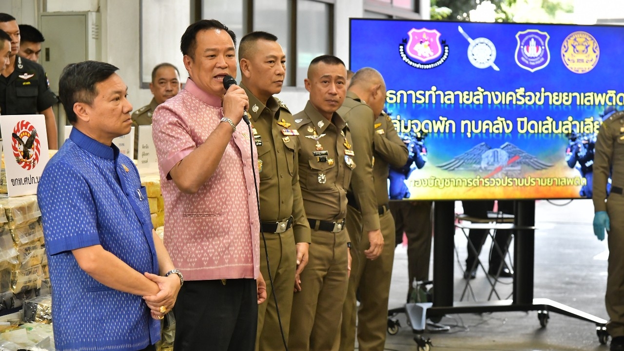 นายกรัฐมนตรี ยืนยัน หากรัฐมนตรี มีเอี่ยวสแกมเมอร์ ดำเนินคดีทันที ไม่จำเป็นต้องให้กำลังใจ “วรภัค”