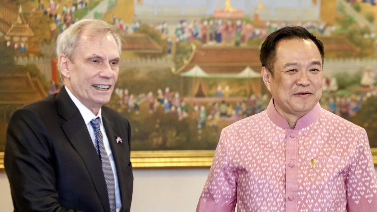 สหรัฐฯร่วมปราบ แก๊งสแกมเมอร์ อนุทินโยนให้ “วรภัค” แจงเอง หลังมีรายชื่อเข้าไปเกี่ยวพัน!