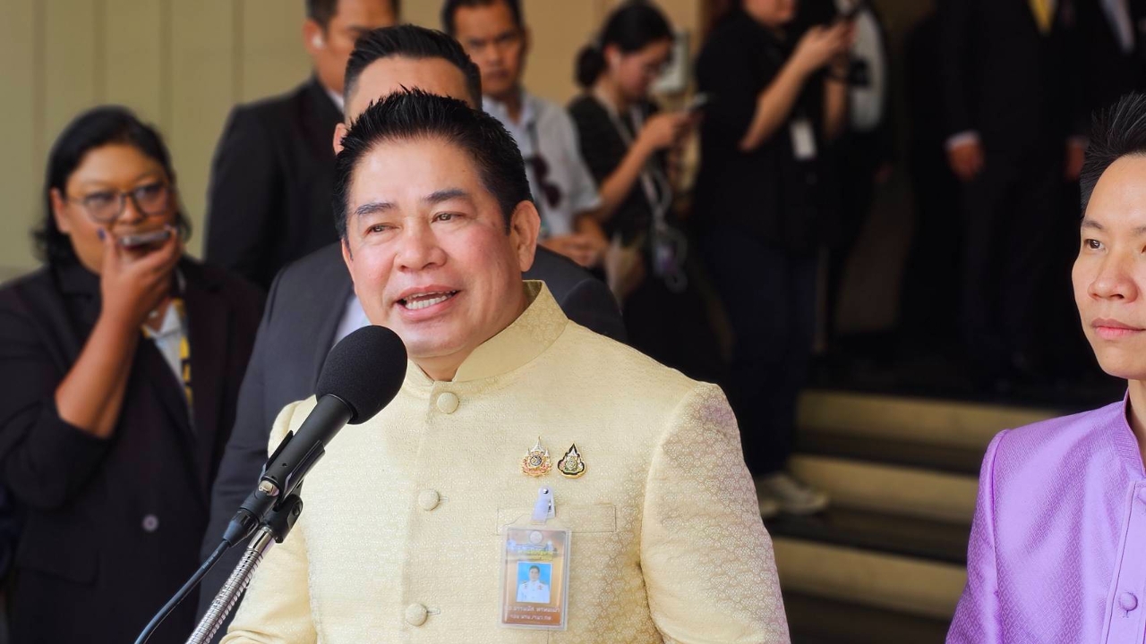 “ธรรมนัส” บอกสนุกดี ชีวิตต้องมีรสชาติ หลังถูกรุมโจมตีทุกยุค แจงสัมพันธ์ “กัน จอมพลัง ”เคมีตรงกัน 