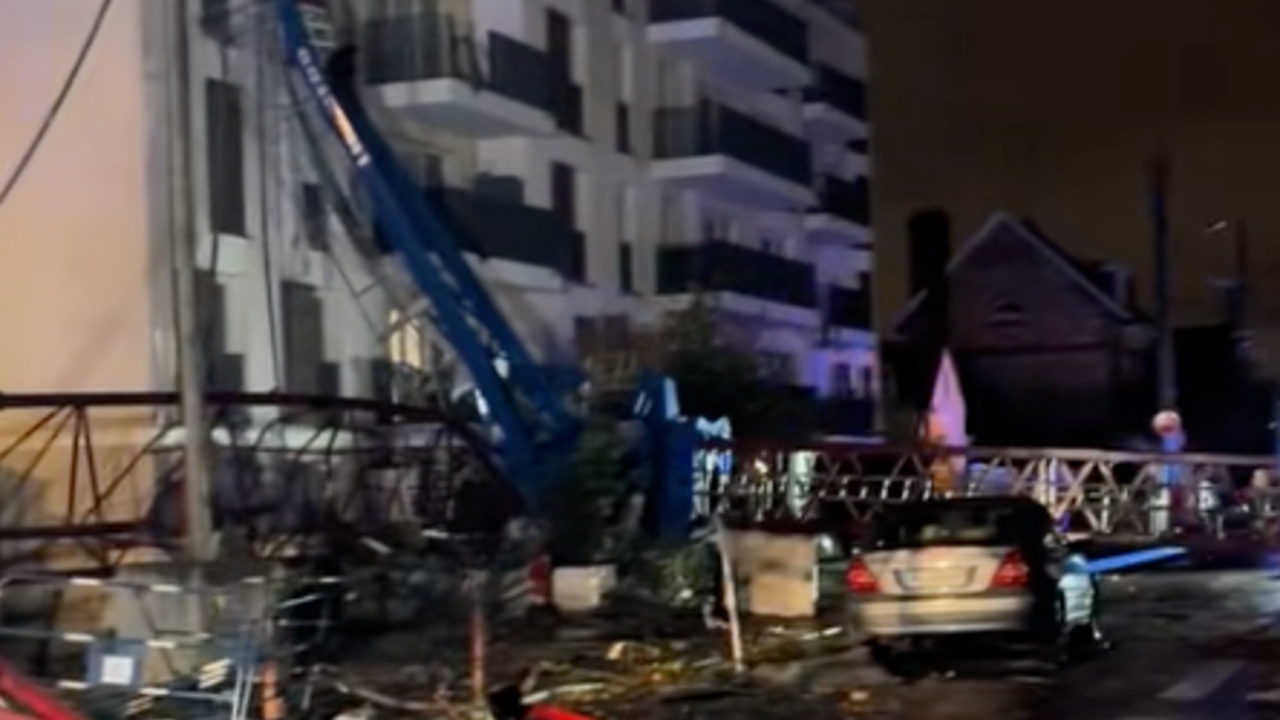 พายุทอร์นาโดพัดถล่มชานกรุงปารีส เสียชีวิต 1 ราย บาดเจ็บสาหัส 4