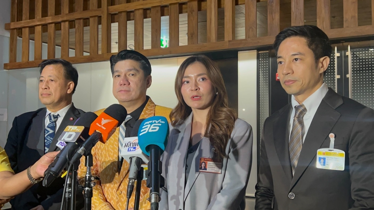 เร่งเครื่องแก้รัฐธรรมนูญ กมธ. เล็งเปิดประชุมสมัยวิสามัญ พิจารณาลงมติเฉพาะวาระ 2