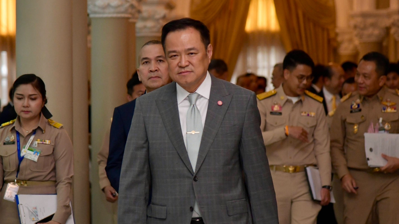 “อนุทิน” ลั่นปัญหาไทย-กัมพูชาต้องมีข้อสรุป ย้ำยุบสภาอำนาจนายกฯ ยันทำตาม MOA