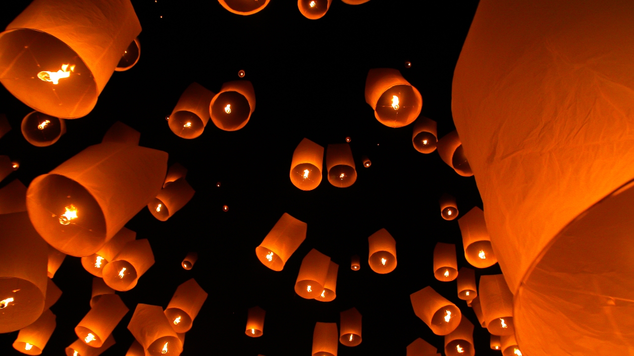 ลอยกระทง 2568 เชียงใหม่ วันไหน แจกพิกัดที่เที่ยว ร่วมประเพณีไทย