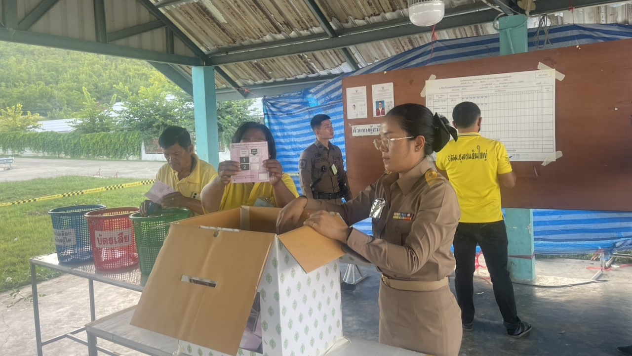 เลือกตั้งซ่อม สส.กาญจนบุรี หลังนับคะแนน 1 ชั่วโมง "วิสุดา" นำเกือบทุกกระดาน