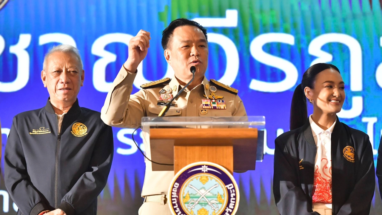 “อนุทิน-พิพัฒน์” อ้อนบอกรักชาวกระบี่ ขอบคุณเลือกภูมิใจไทยยกจังหวัด