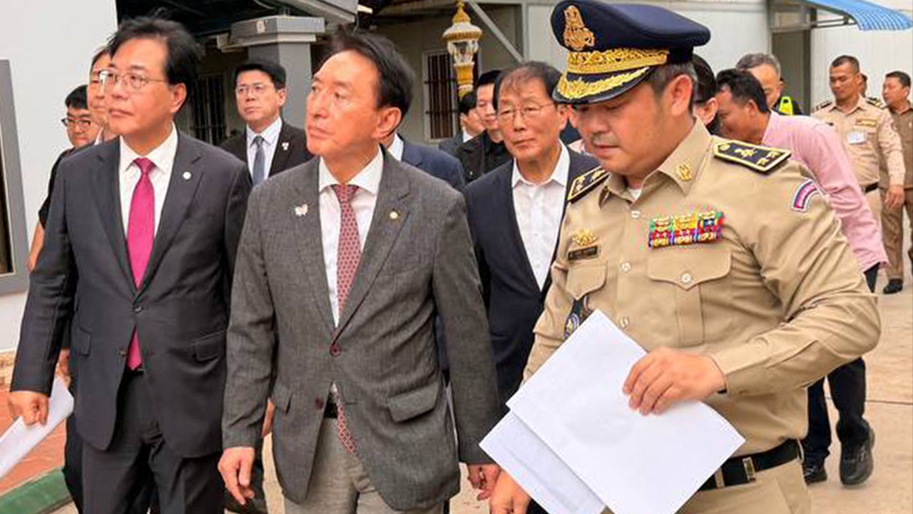 ผู้แทนเกาหลีใต้ เดินหน้าตรวจสอบศูนย์หลอกลวงออนไลน์ในพนมเปญ หวังกวาดล้างให้เรียบ