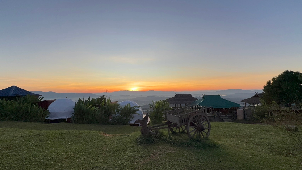 ดอยสะโง้ เชียงราย จุดเช็กอินวิวสามเหลี่ยมทองคำ อากาศดี มีทะเลหมอก