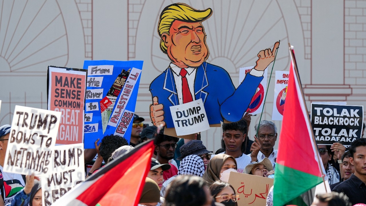 ชาวมาเลเซียชุมนุมต้าน "ทรัมป์" ประณามเหตุสังหารหมู่ในกาซา