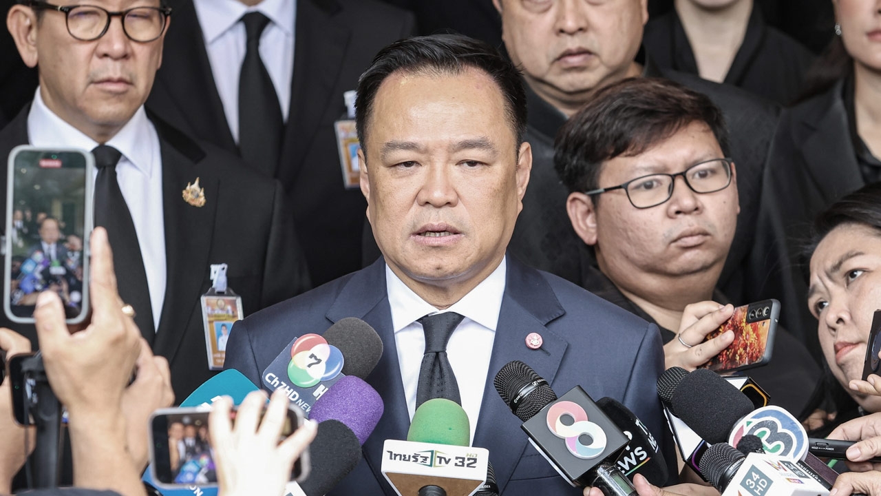 “อนุทิน” บินมาเลย์ลงนามสันติภาพไทย-กัมพูชาเช้า 26 ต.ค. รีบกลับให้ทันพระราชพิธีฯ