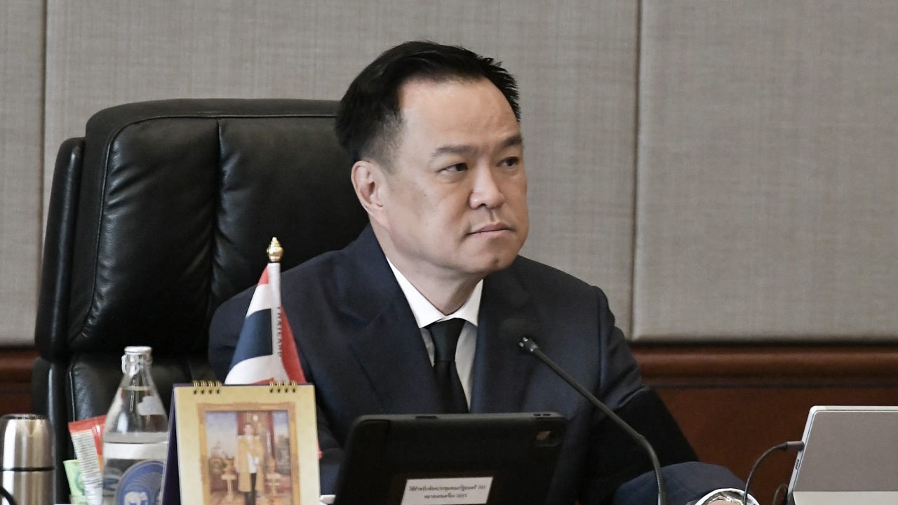 ครม. มอบกรมศิลปากรดูแลรับผิดชอบรูปแบบ พิธีการ และจัดสร้างพระเมรุมาศ